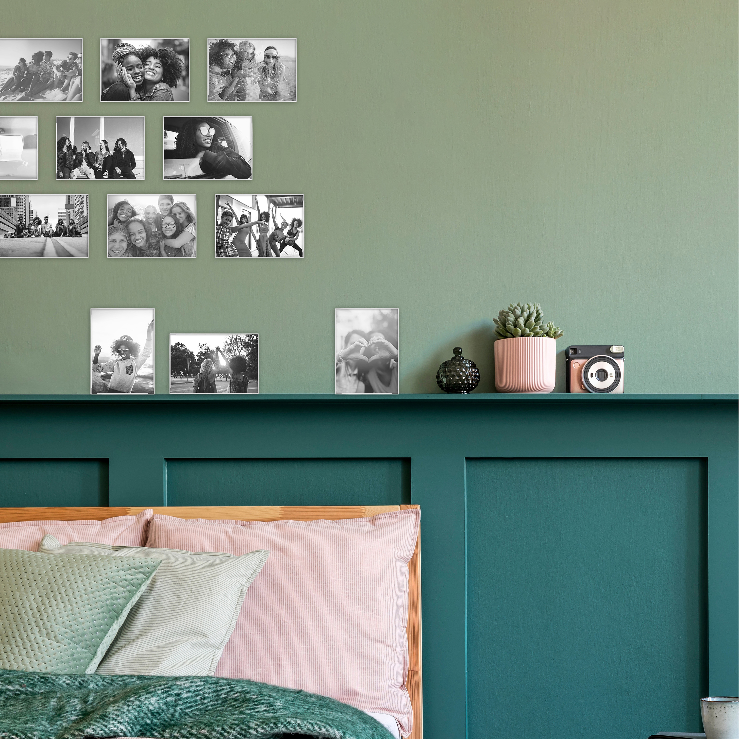 Mainstays 5x7 Front Loading Picture Frames, White, Set of 12