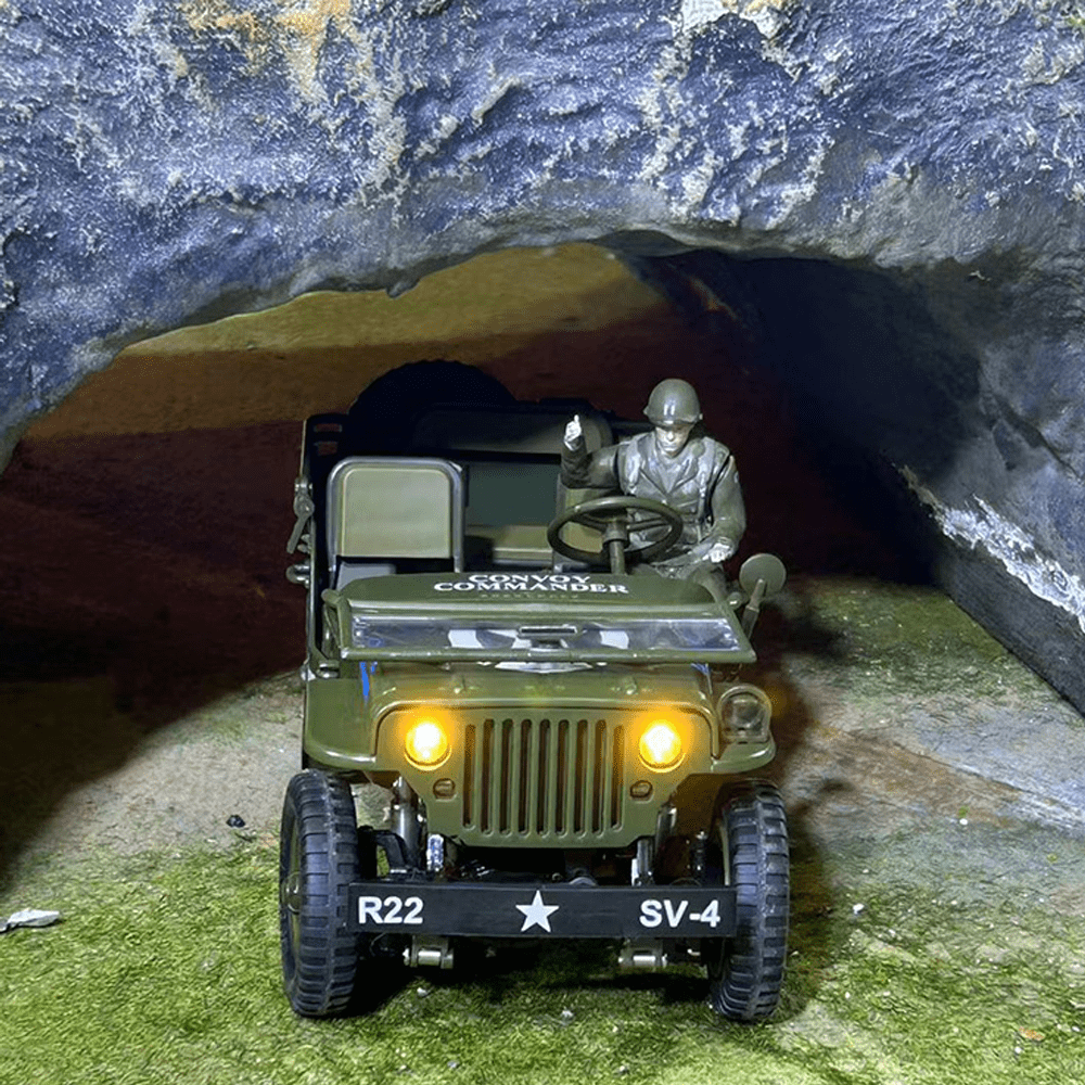 1/16 Scale Military-Style RC Car, 2.4GHz Alloy Off-Road RC Climbing Car with LED Lights & Soldier Figure, 1O+KM/H Military Willys Jeep Model for Enthusiasts