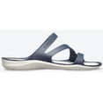 thumbnail image 4 of Sandalia Crocs Swiftwater, color blanco marino, talla 9 M, 4 of 6