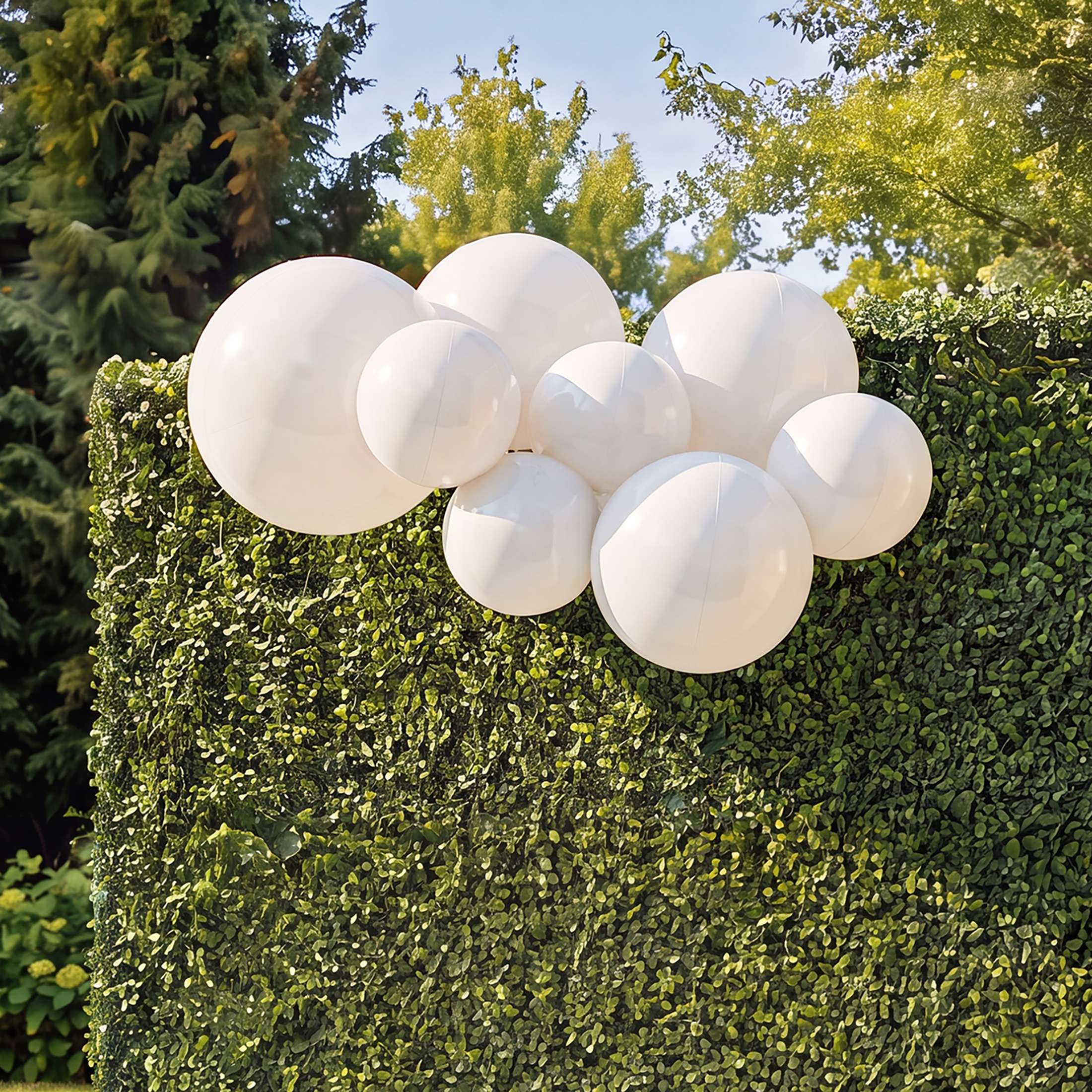 PartyAire 8pc Reusable Balloon Bunch, CLOUD WHITE