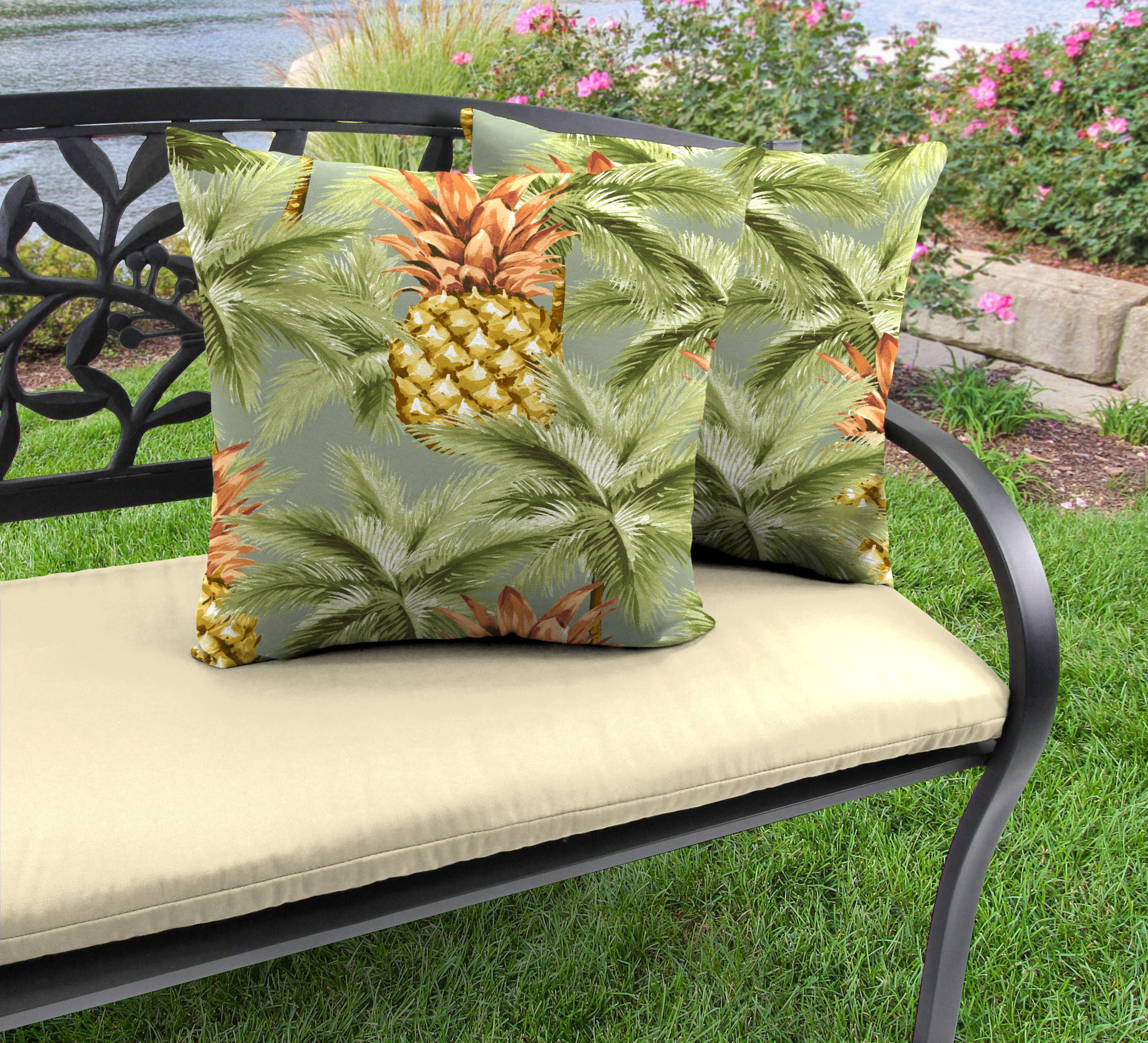 Jordan Manufacturing 16" x 16" Luau Breeze Green Tropical Square Outdoor Throw Pillows (2 Pack)