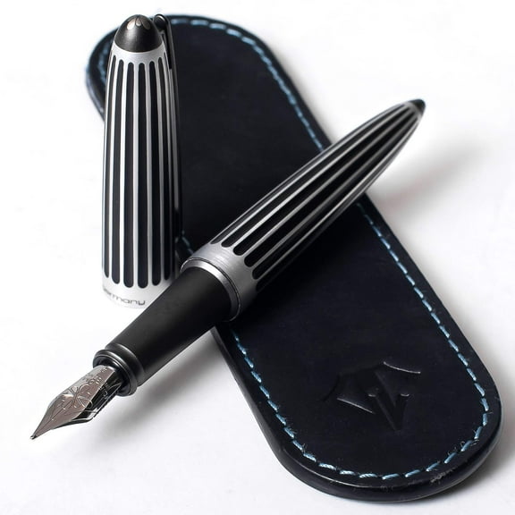 Diplomat Aero Fountain Pen - Black Stripes