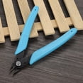 thumbnail image 5 of Poignée Confort, Fabriqué aux États-Unis, Outil de Manucure en Acier Inoxydable, Haute Précision pour Résultats de Salon Professionnels, Utilisation Polyvalente de la Maison aux Salons, 5 of 5