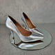 thumbnail image 2 of Zapatillas Metálicas Confort Tacon 10 cm plateado 26.5, 2 of 3