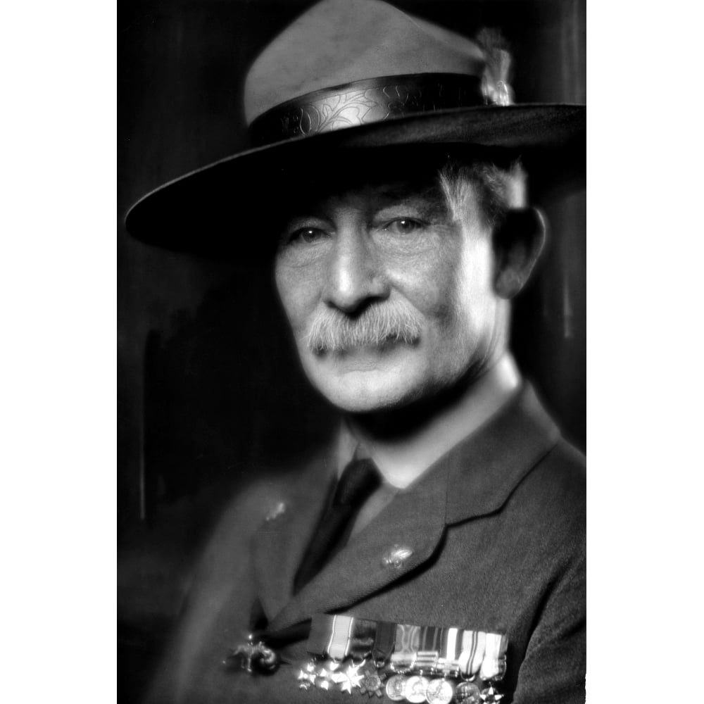 Robert Baden Powell N1857 1941 1st Baron Of Gilwell English Soldier