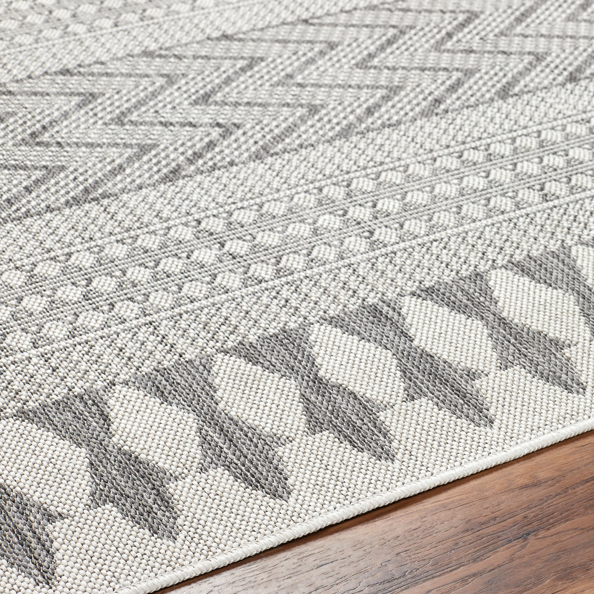 Artistic Weavers Long Beach Area Rug, Medium Gray, 6'7" x 9'