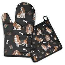 Basset Hounds with Bones and Presents Kitchen Oven Mitt and Pot Holder Sets 2 Pcs for Baking, Cooking and Grilling, Heat Resistant Up To 392 °F