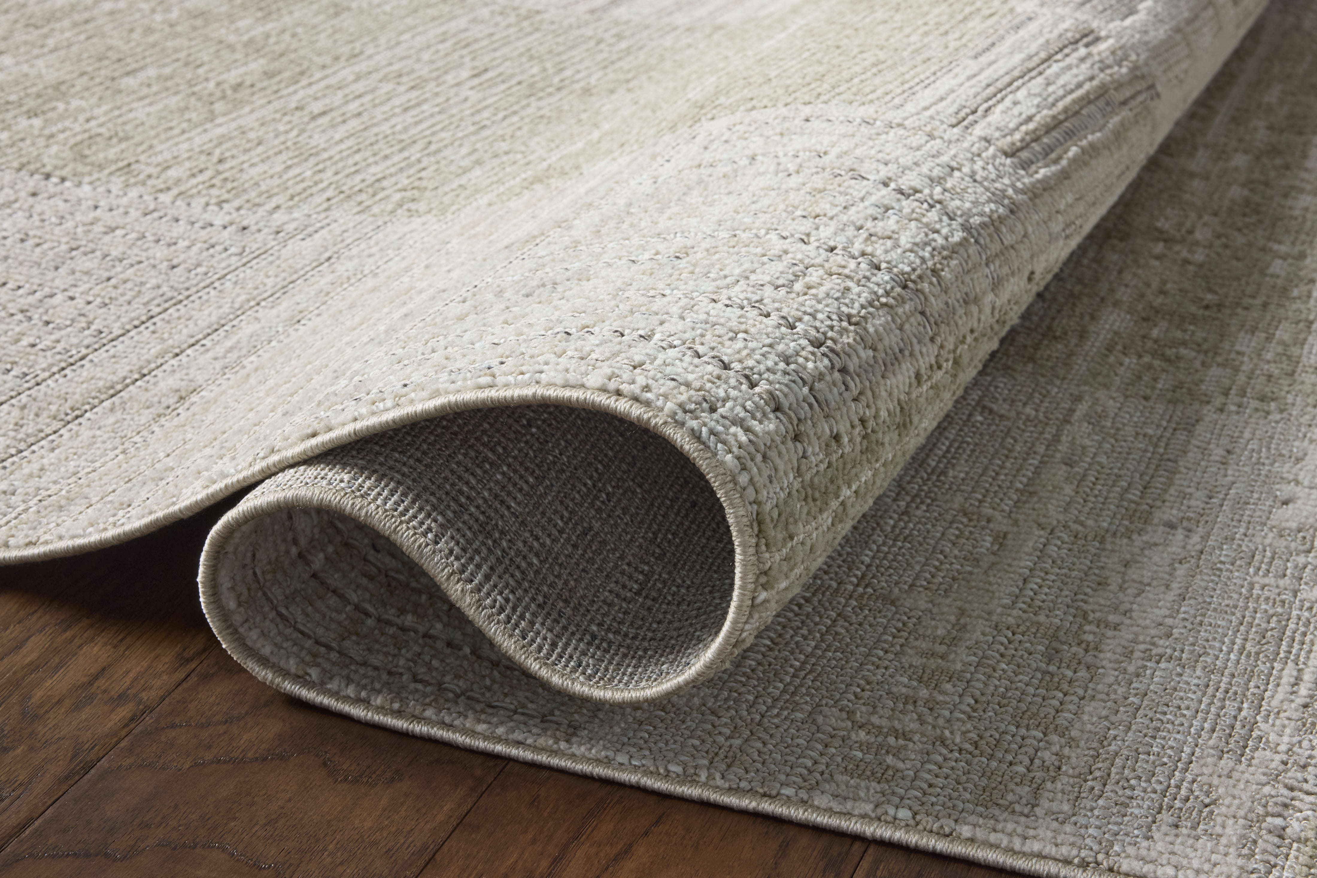 Loloi Roxie Linen / Sage 4'-0" x 6'-0" Area Rug