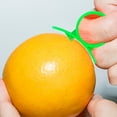 thumbnail image 4 of Pelador de naranjas | Abre cítricos para naranjas y pomelos | Mango de plástico cómodo | Gadget para pelar frutas fácilmente | Apto para lavavajillas | Protege las uñas | 1 unidad | Accesorio de, 4 of 9