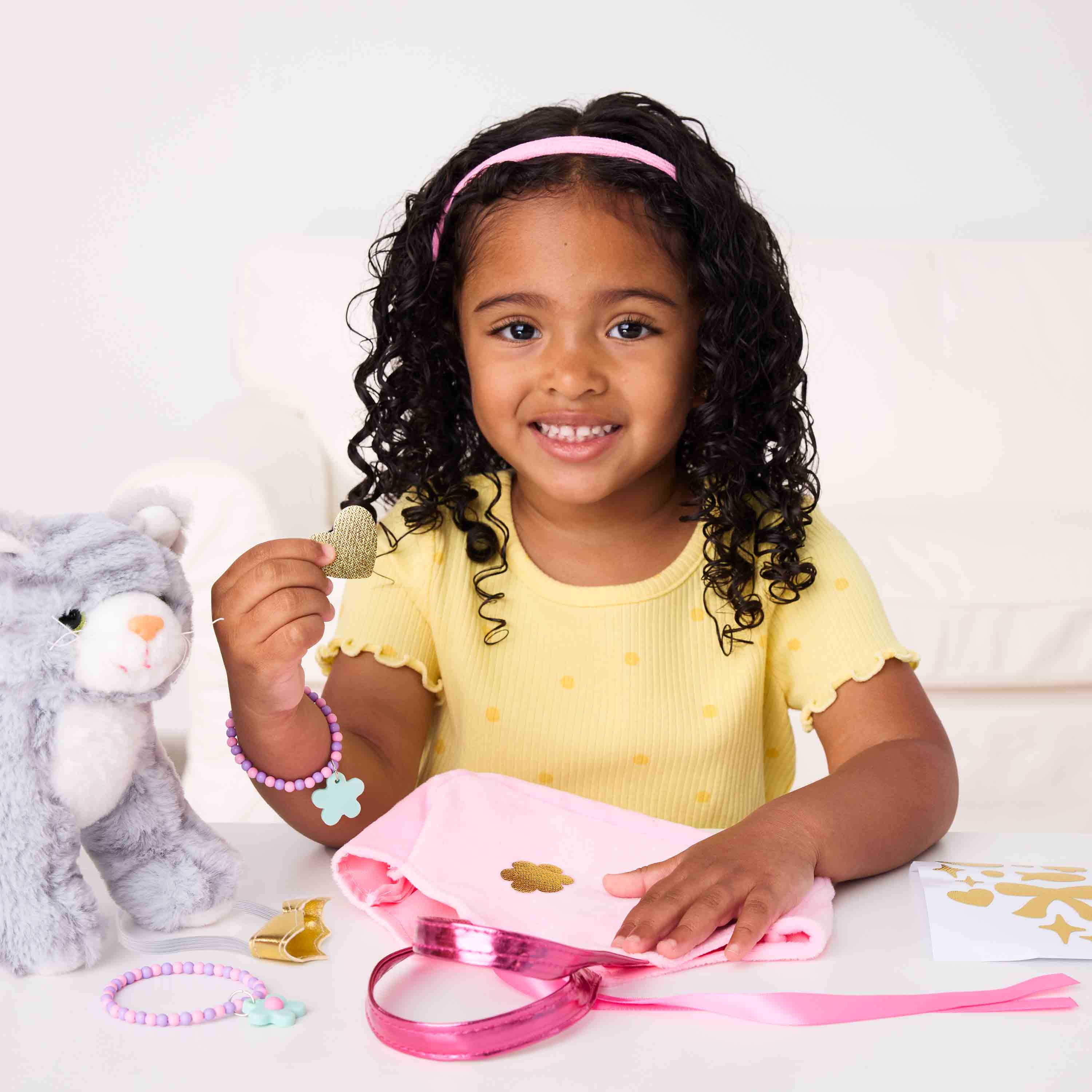 Creativity for Kids Cuddly Kitten Kit | Plush Pet, Purse & Jewelry Craft for Screen-Free Play (Ages 4+)