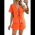 thumbnail image 2 of Conjuntos de Verano para Mujer: Camiseta con Cuello en V y Lazo Delantero, Pantalones Cortos Casuales A Juego, Conjuntos de 2 Piezas Color Naranja XL, 2 of 10