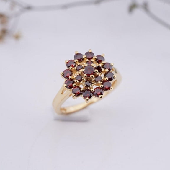 Garnet Dainty Gemstone Ring,Round Minimalist Diamond Flower Women's Ring Handmade Jewelry Silver Gold