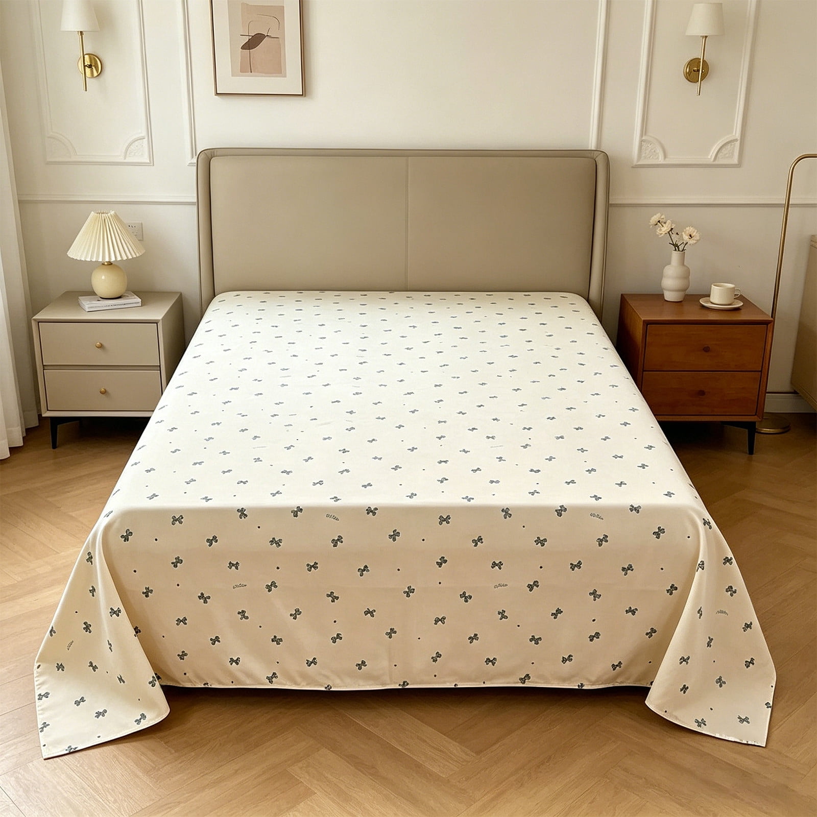 Waterproof Mattress Protector Non Slip Fitted Bed Cover Washable Dust Resistant Mattress Pad Breathable Bed Protection Sheet Durable Bedding Cover for Home Dorm Bedroom Apartment Hotel Use