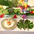 thumbnail image 4 of Juego de 60 hojas tropicales simuladas para decoración hawaiana del hogar., 4 of 8