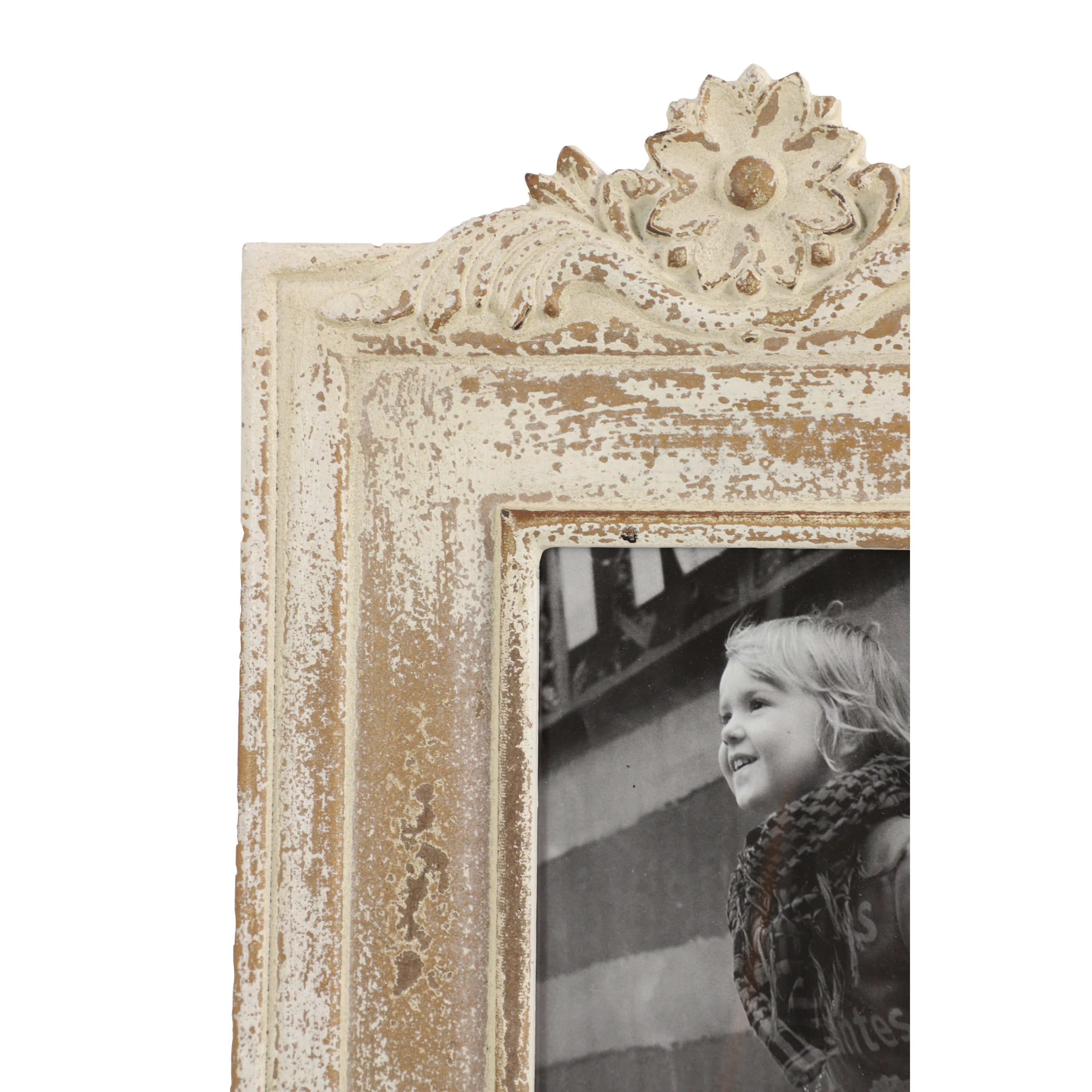 DecMode 4" x 6" Handmade Intricate Carved White Scroll Photo Frame