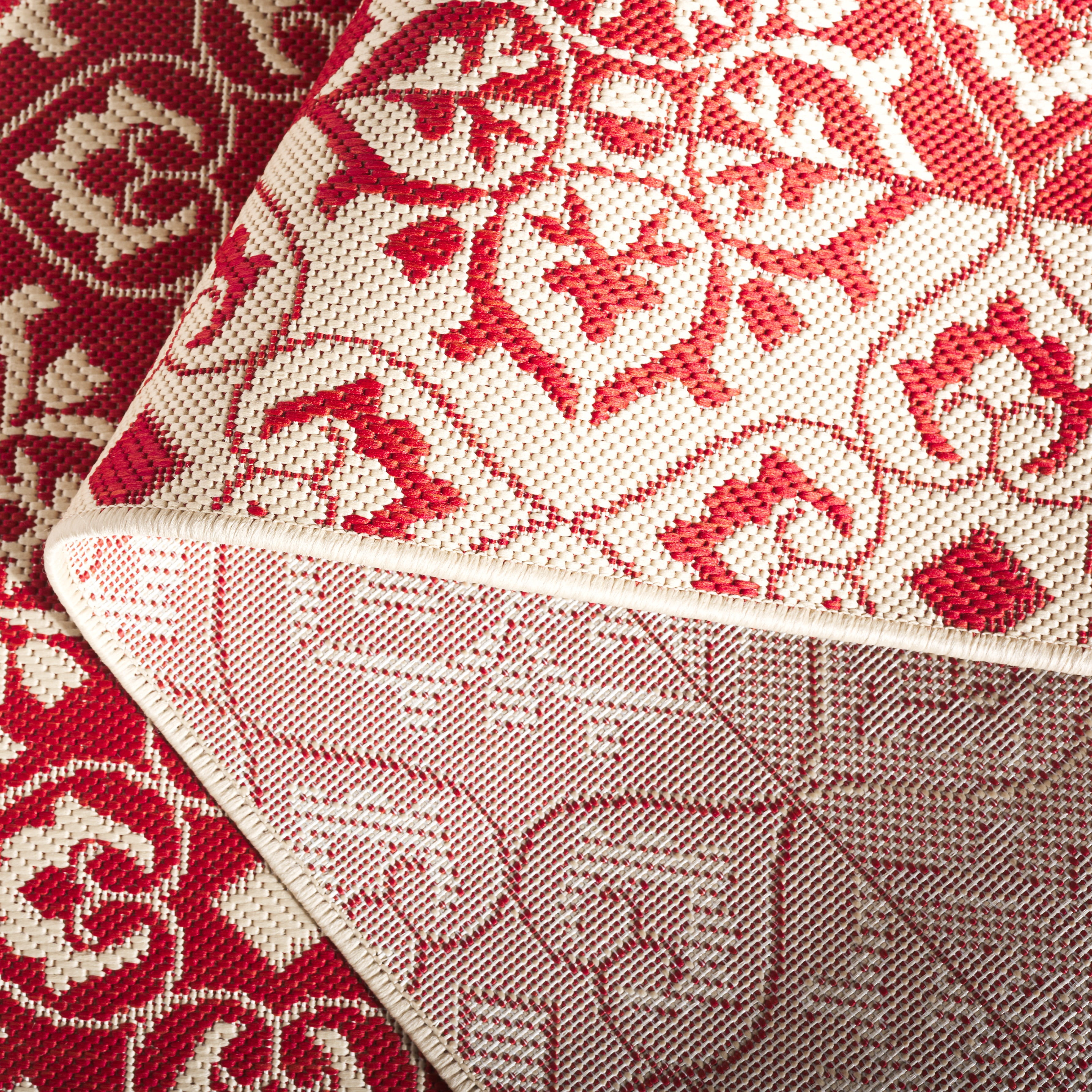 SAFAVIEH Courtyard Austin Geometric Indoor/Outdoor Area Rug, 5'3" x 5'3" Round, Red/Cream