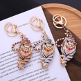 thumbnail image 3 of Porte-clés en Strass Tigre, Pendentif Porte-Clés de Charme de Bête Féroce en Or, 3 of 6