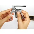 thumbnail image 3 of Ajustable para guitarras acústicas, eléctricas y ukeleles - Zinc superior, 3 of 5