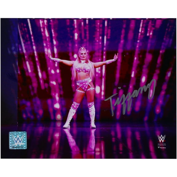 Tiffany Stratton WWE Autographed 8" x 10" Entrance Photograph - Fanatics Authentic Certified