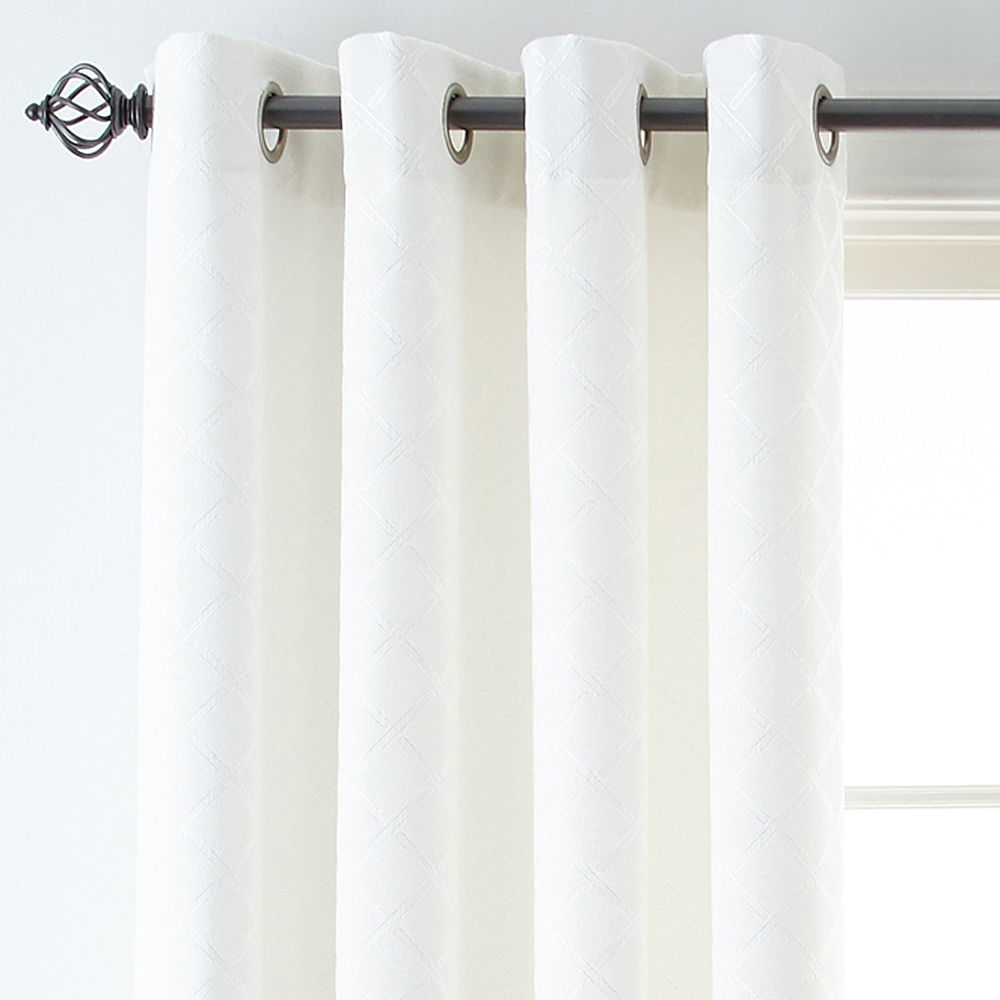 Liz Claiborne Quinn Lattice Room Darkening Grommet Top Single Curtain