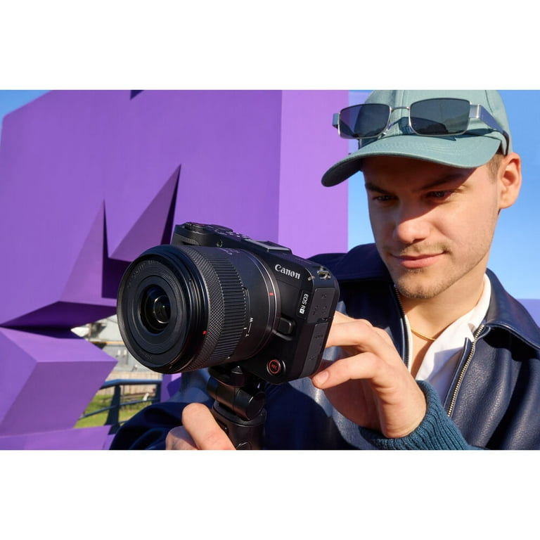 Canon EOS R50 V Camera + 14–30mm Power Zoom Lens 24.2MP APS-C
