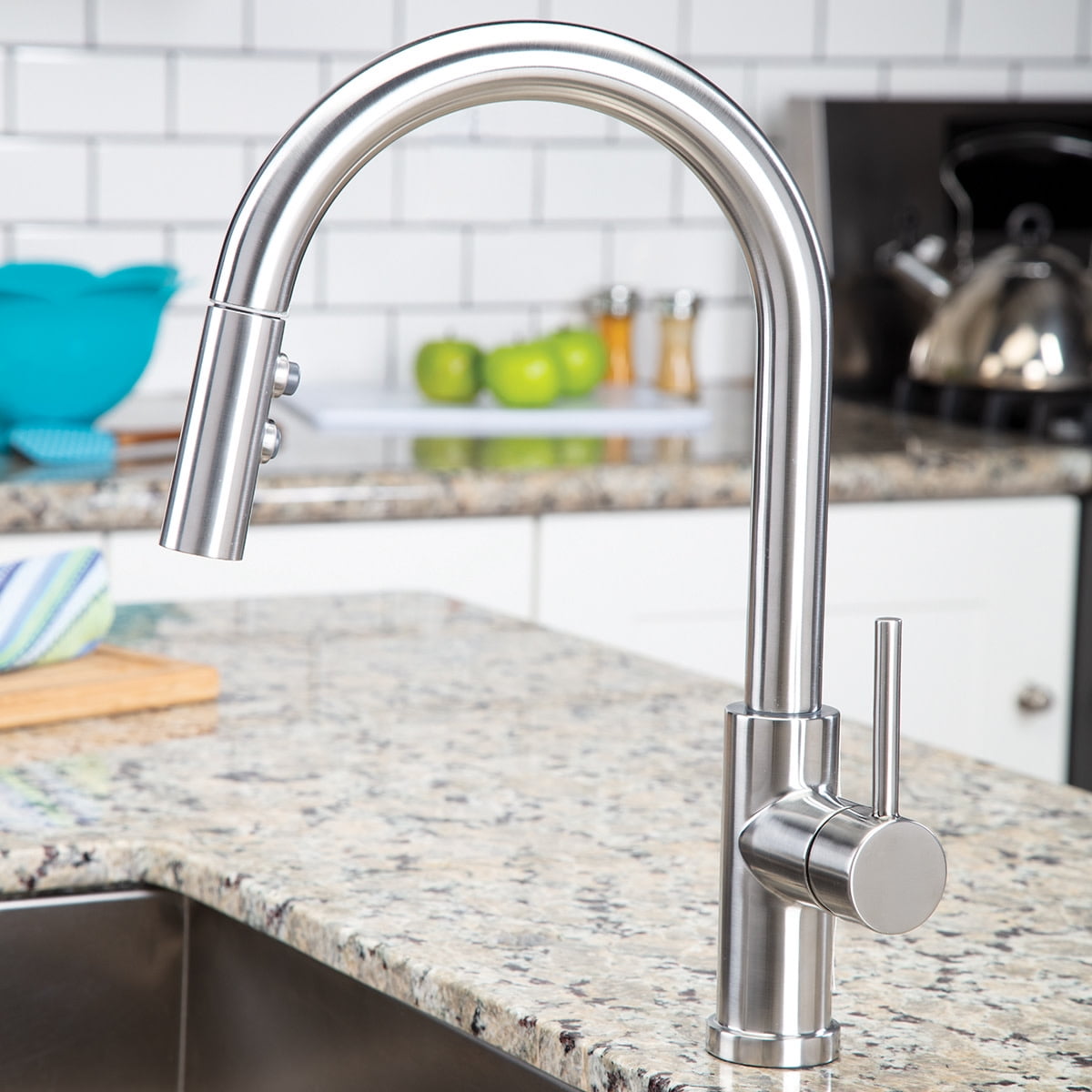 Speakman SB-1042 Neo Kitchen Faucet with Pull Down Sprayer, Polished Chrome