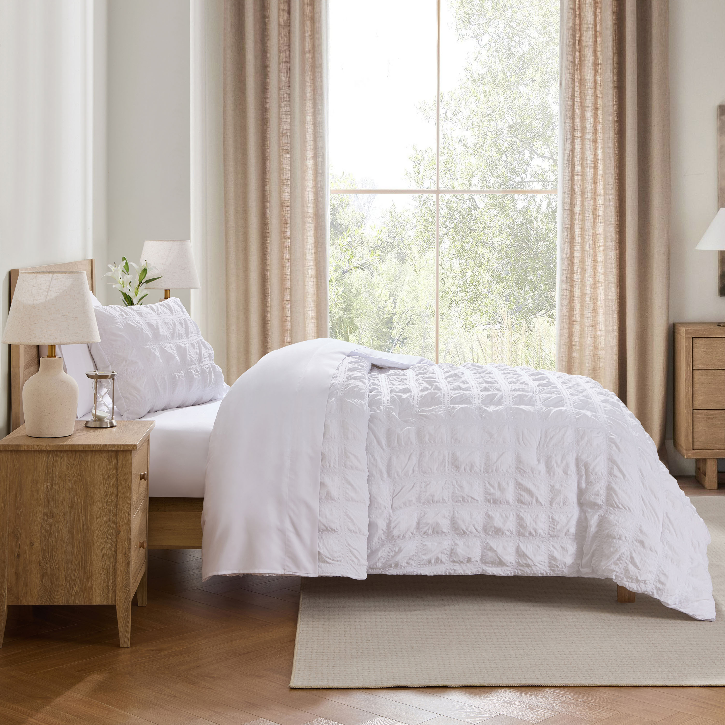 LammaLoe Twin Comforter Sets, 7 Piece Seersucker Bed in a Bag, Bedding Comforter Set with Sheets, Modern Bed Set, White