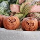 thumbnail image 2 of Mini Calabaza Decorativa para 20 Piezas Estatuilla Halloween Calabazas Espeluznantes, 2 of 9