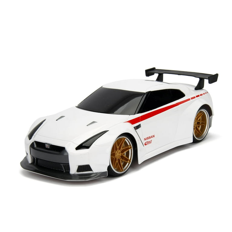 Jada Toys 2009 Nissan GTR R35 1:16 Scale RC Car with Remote