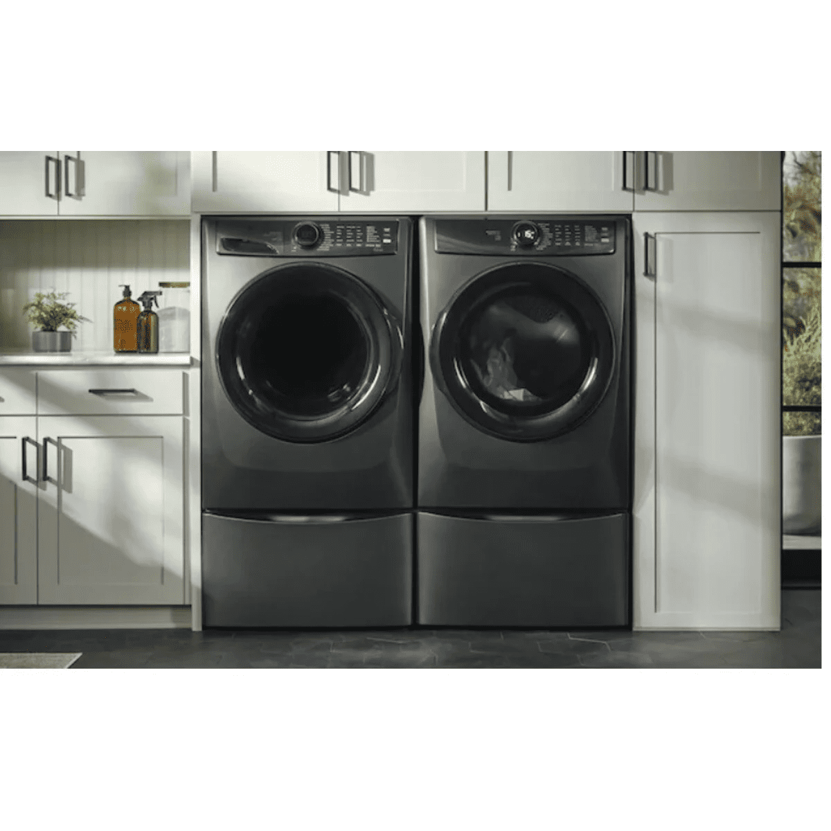 Electrolux 8.0 Cu. Ft. Front-Load Gas Dryer with LuxCare Dry (ELFG7738AA)