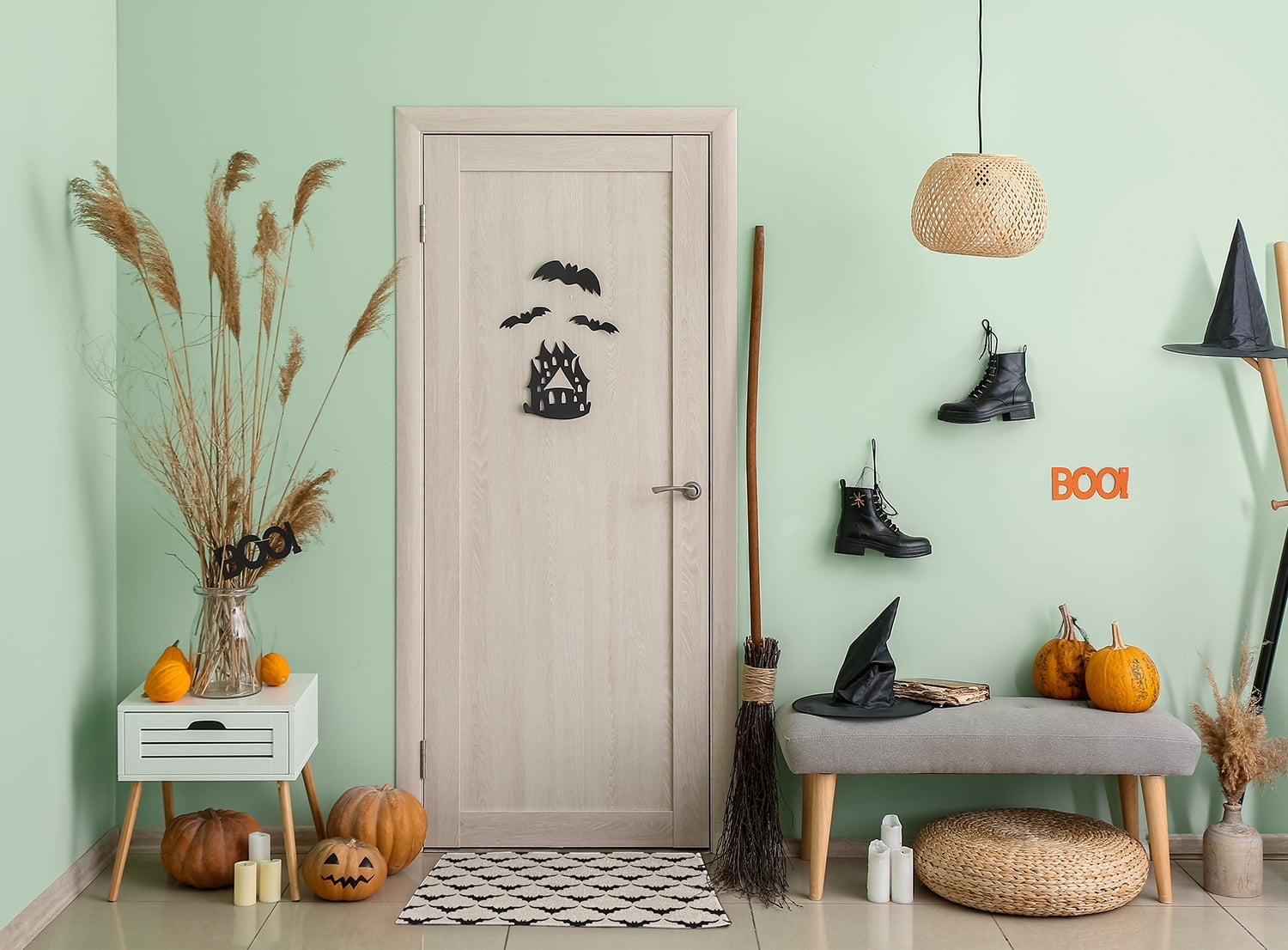 Simply Daisy Bat Colony Cream Halloween Chenille Area Rug, 18" x 30"