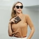 thumbnail image 2 of Cartera CLUCI pequeña con bloqueo RFID de piel con triple pliegue, color café, 2 of 7
