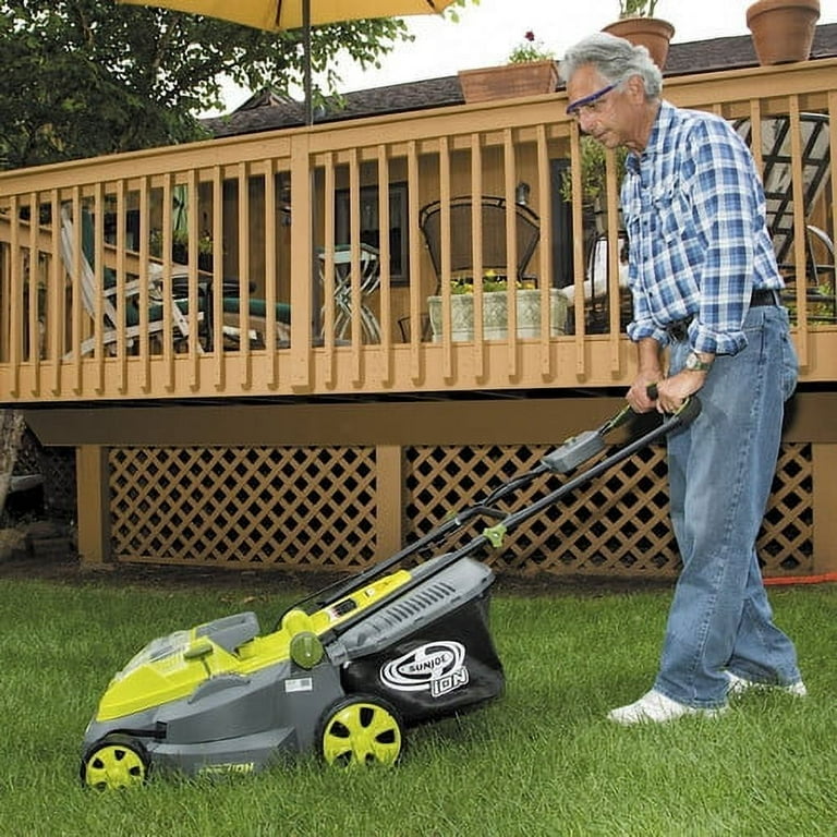 Sun Joe iON16LM-CT 40-Volt iONMAX Cordless Brushless Lawn Mower