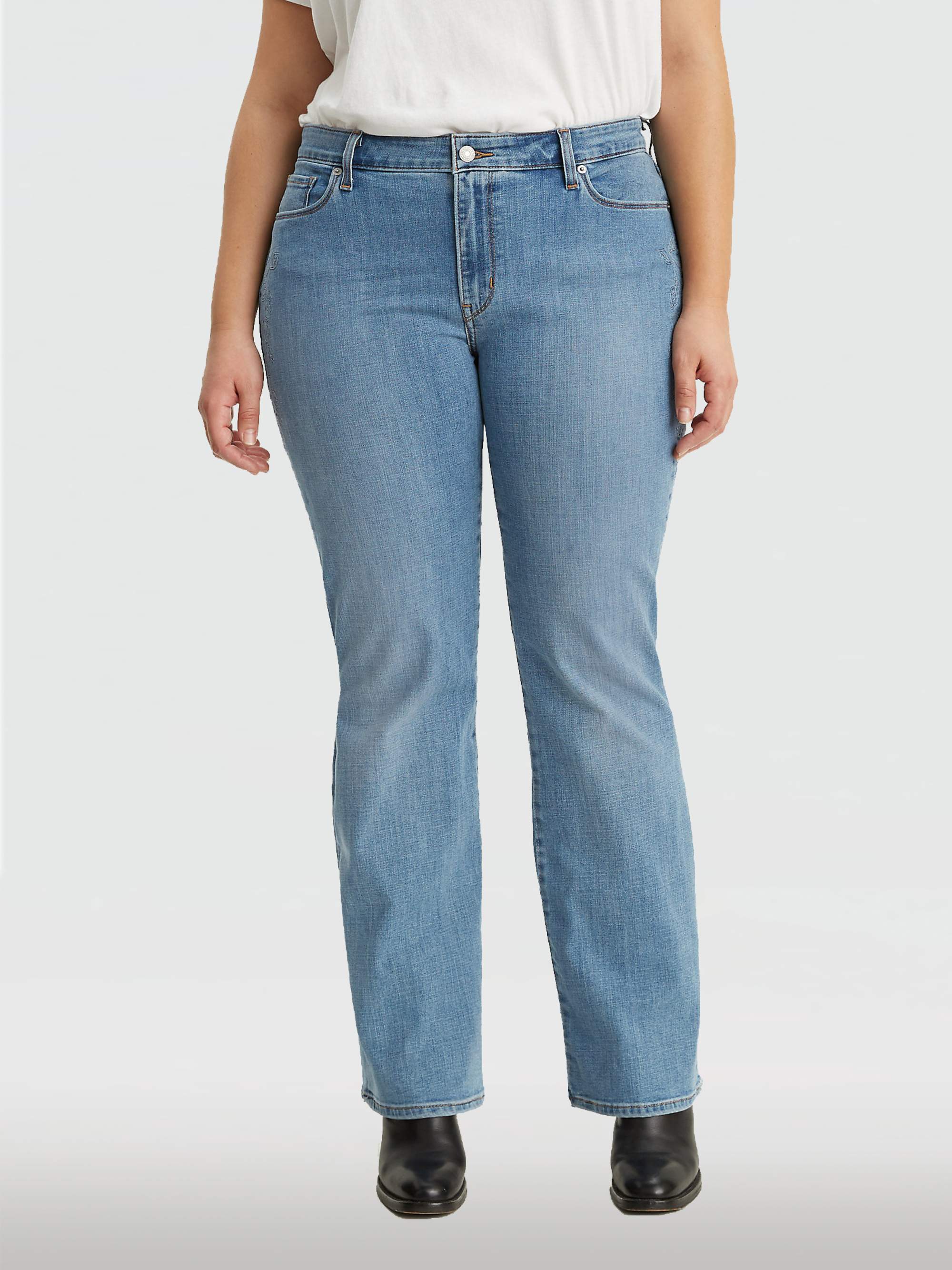 Levi's Women's Plus Size 415 Classic Bootcut Jeans 