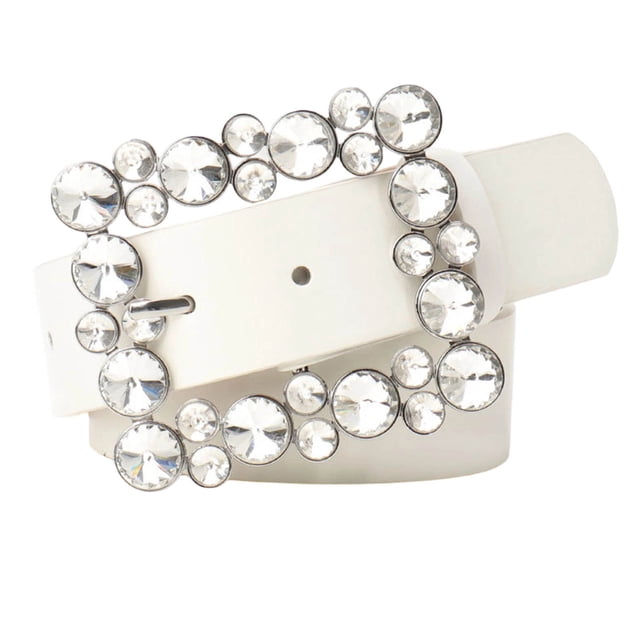 Ceinture à Boucle Carrée Contemporaine pour un Style Polyvalent sur Robes et Pantalons pour une Garde-Robe Décontractée