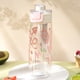 thumbnail image 1 of Botella deportiva con pajita | Vaso de plástico a prueba de fugas de gran capacidad de 730 ml | Portátil para la escuela, el gimnasio y actividades al aire libre | Incluye 1 vaso, 1 of 6