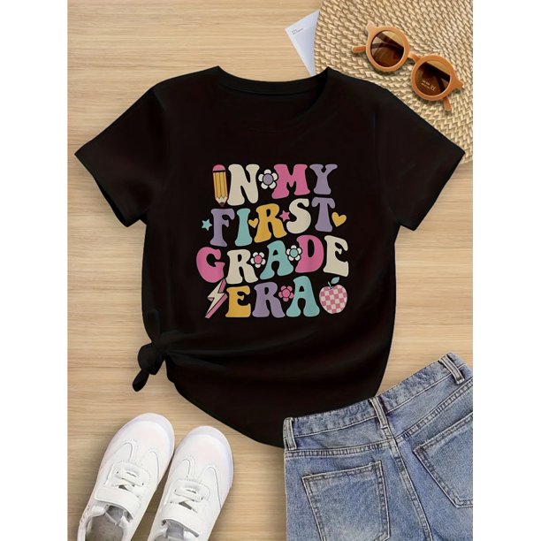 Camiseta de manga corta 100 % algodón para niña - Camiseta gráfica "In My First Grade Zero" con corazones, estrellas y manzanas. Cuello redondo, informal, para niñas de 6 a 14 años. Comodidad para to