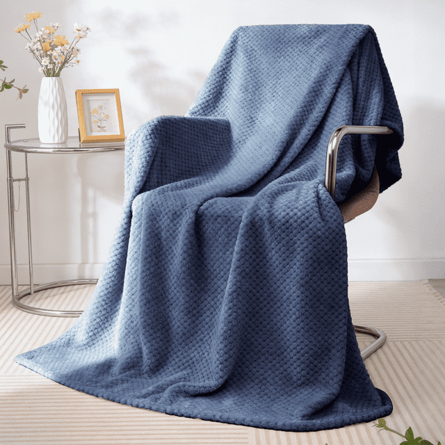 Cobija, Mantas Decorativas Azules con Diseño de Ondas de Waffle, Mantas de Felpa Súper Suaves y Peludas de 260GSM, Lujosas, Ligeras y Transpirables para Sofá, Silla, Cama, Ideal para Regalo, Viaje, O
