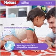 thumbnail image 4 of Huggies Little Movers Giant S4, 4 of 7