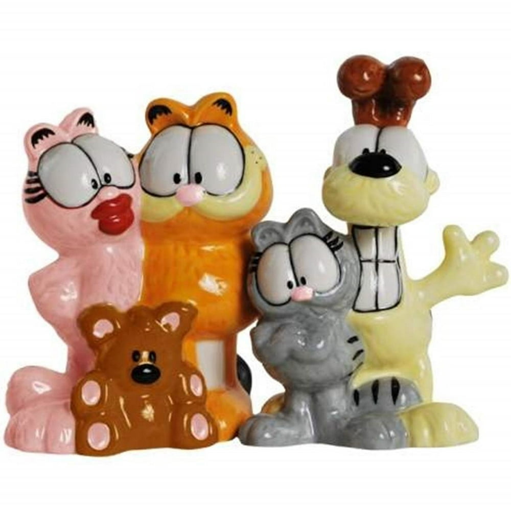 4 Inch Garfield and Friends with Waving Odie Salt and Pepper Shakers