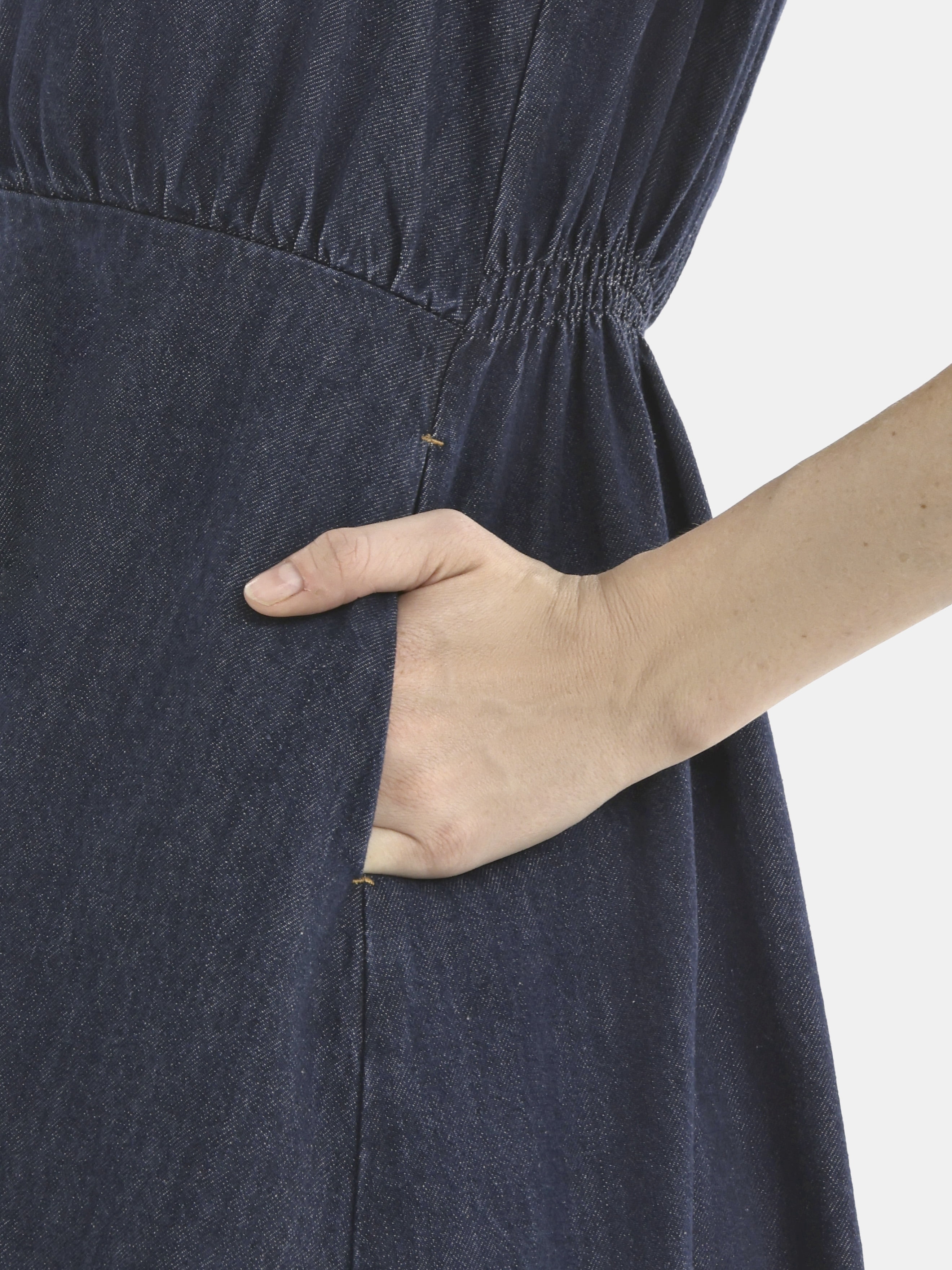 Time and Tru Women's Sleeveless Denim Dress with Ruffle Hem, XS-XXXL