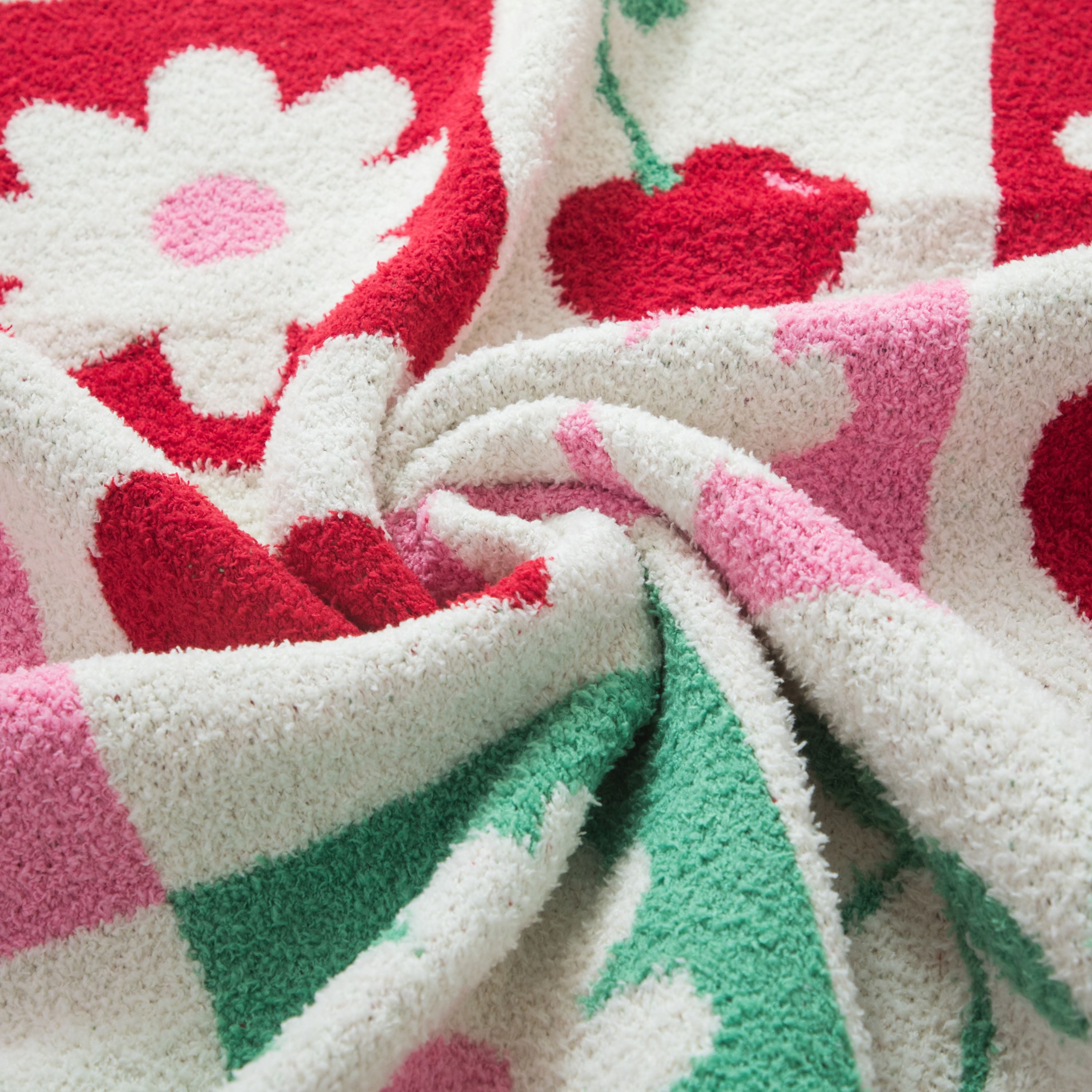 MS COZY THROW CHERRY