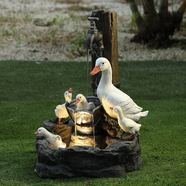 Decoración hogareña Gwong Garden Statue Fountain Ducks Family Design Ornamental Resin Patio Miniatures Decoración de la yarda Gwong 21070927