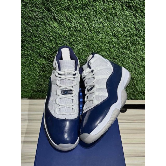 Ni - ke Size 12M/13.5W - Jordan 11 Retro UNC Win Like 82 Sz 12. 378037-123
