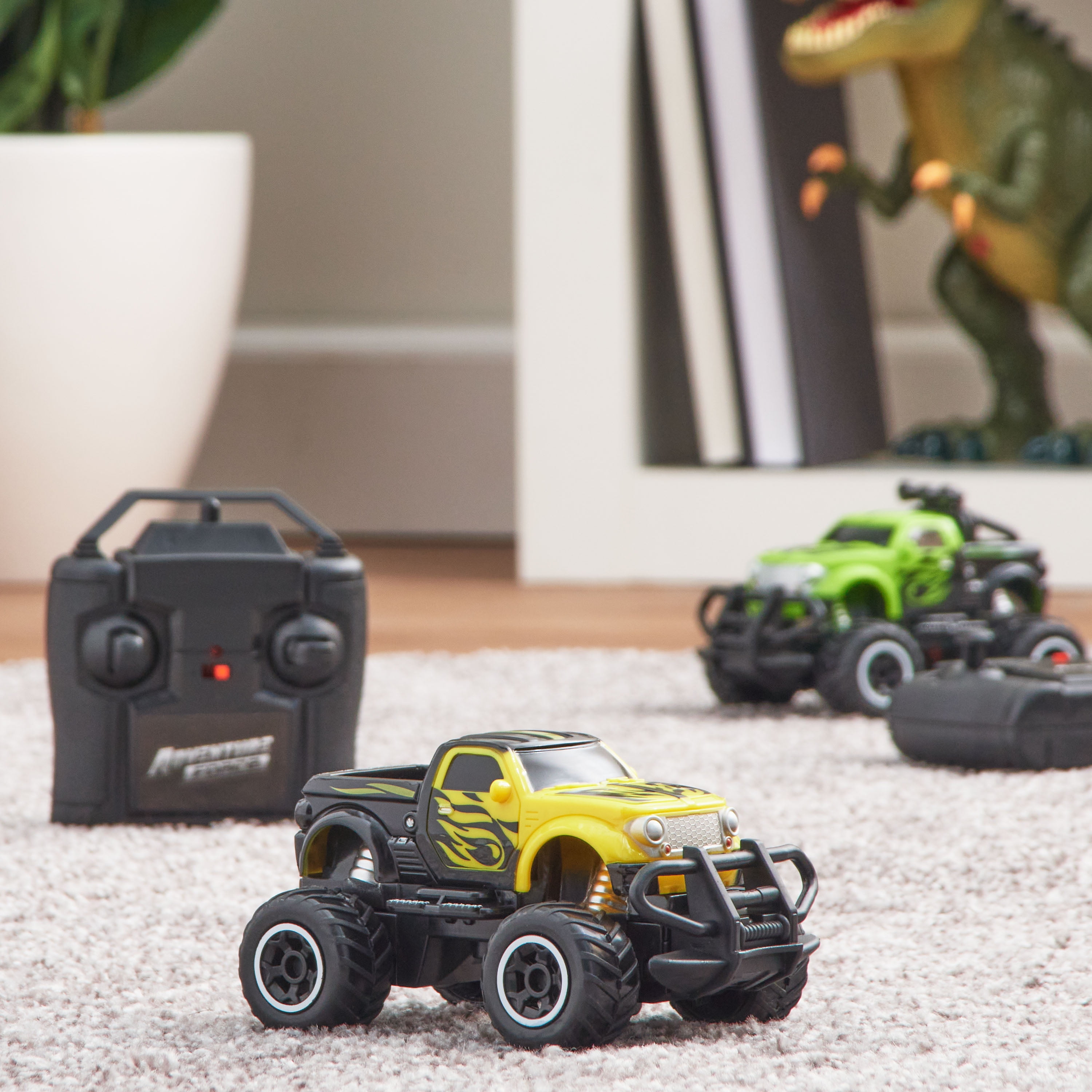 Adventure Force Racer Yellow RC Mini Truck