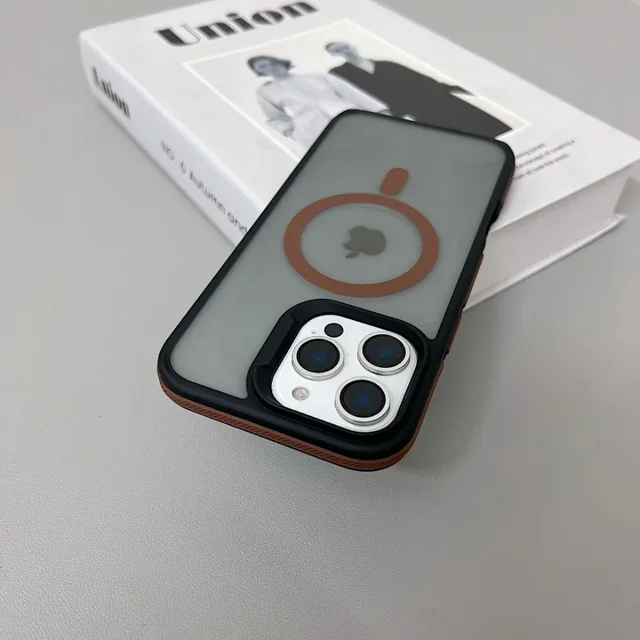Funda de lujo con armadura translúcida mate de Color magnético a prueba de golpes para iPhone 11 12 13 14 15 16 ProMax Magsafe cubierta de carga inalámbrica