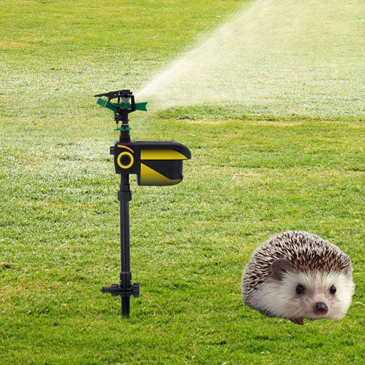 Sprinkler Automatic Rotating Large Area Solar Motion Activated Animal Repellent Sprinkler Garden Animal Deterrent