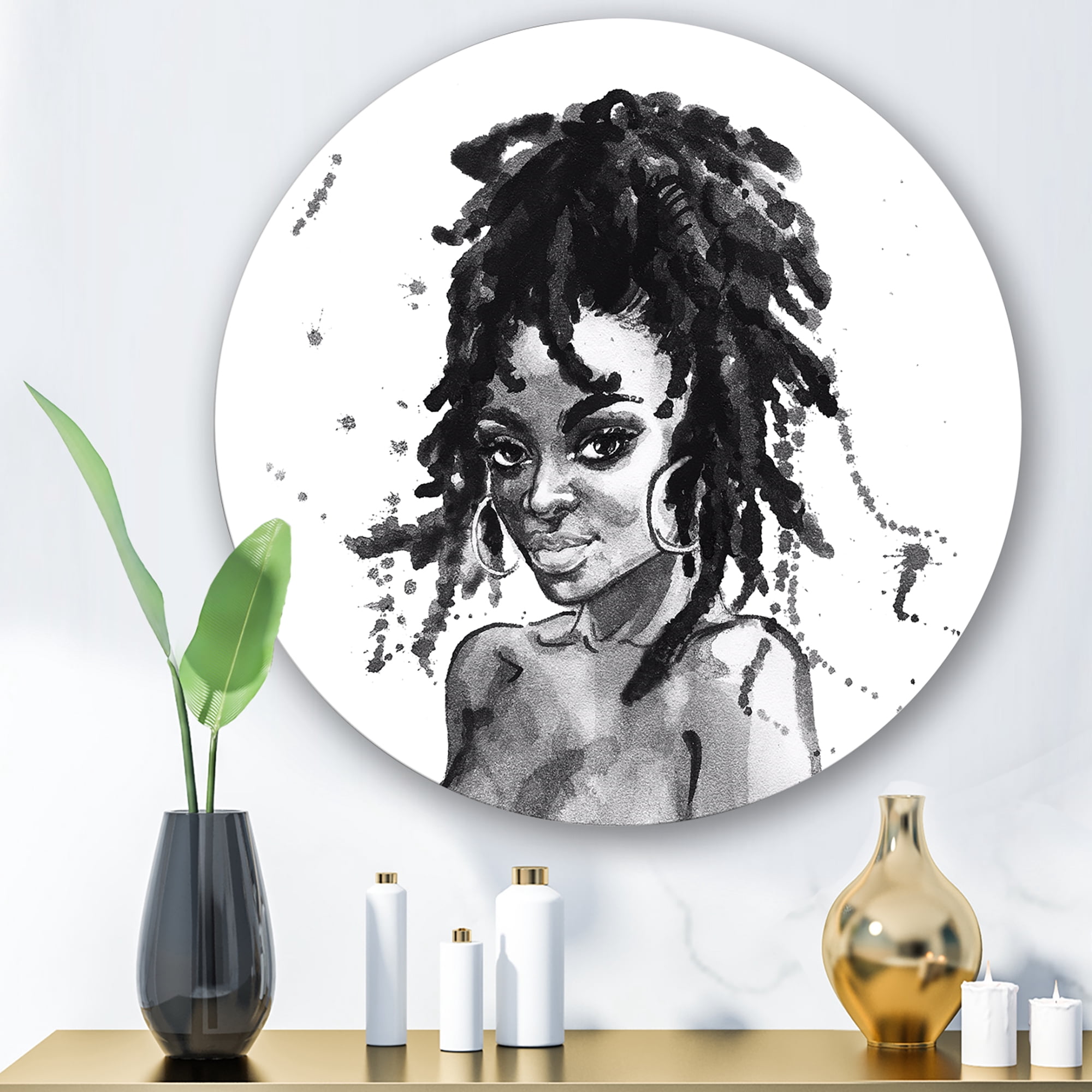 Designart 'Black and White Portrait of African American Woman II' Modern Circle Metal Wall Art 23x23 - Disc of 23