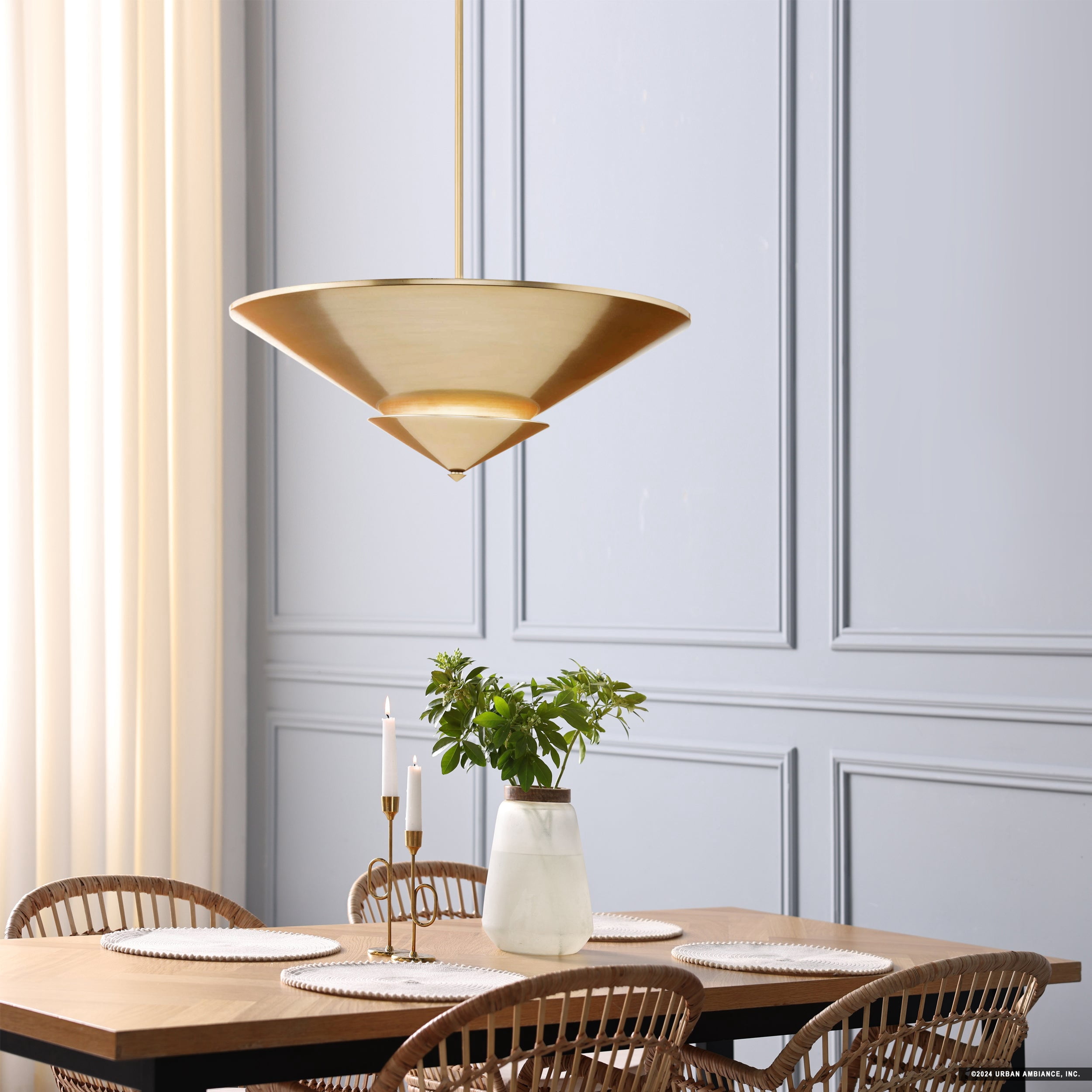 Luxury Modern Ceiling Light, Soft Gold, UHP5051