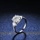 thumbnail image 1 of Anillo de plata S925 Anillo de diamantes Mossan de 3 quilates Anillo de diamantes en forma de corazón para mujer Anillo de bodas con forma de huevo de paloma, 1 of 5